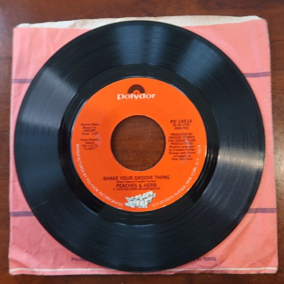 Peaches & Herb 7" Vinyl Record Shake Your Groove Thing / All Your Love Polydor 1 - Picture 3 of 4